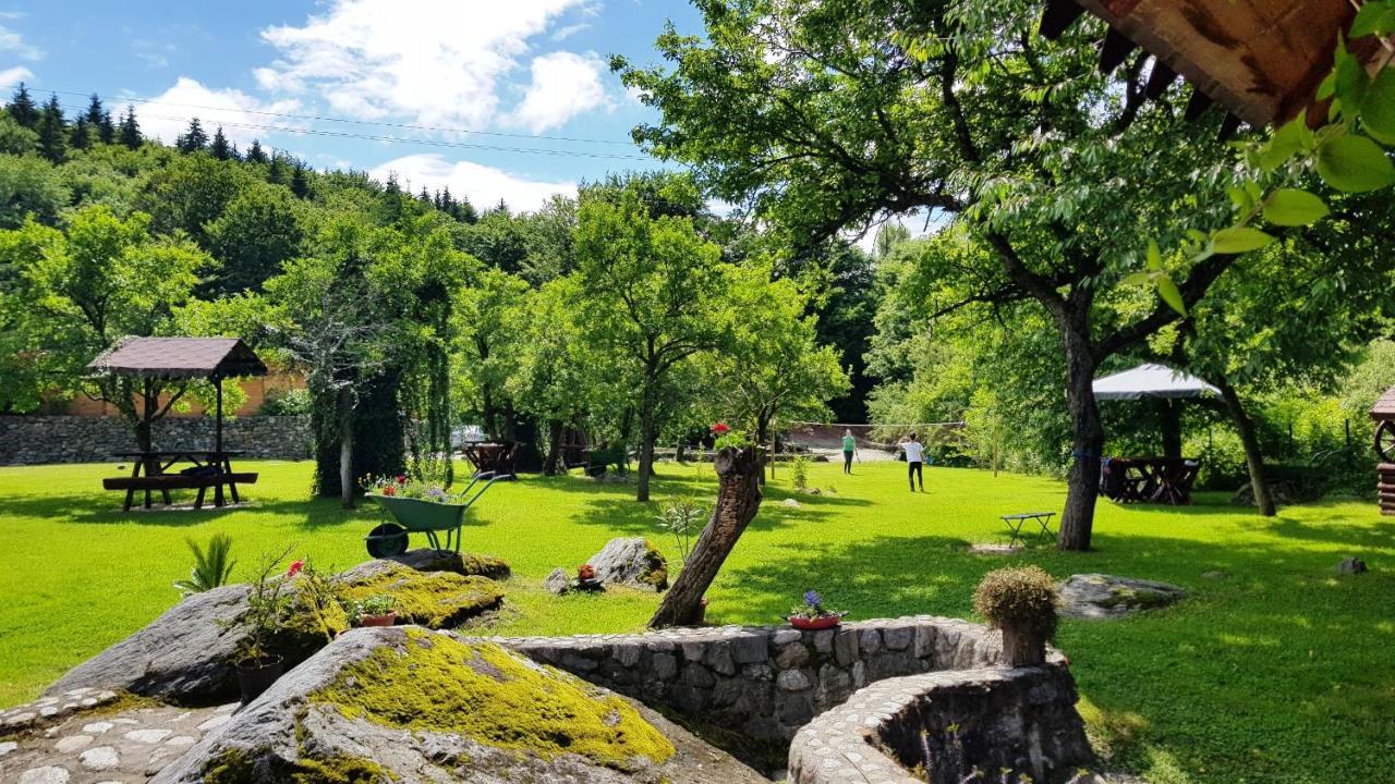 Casa Bunicului Villa Kisvist Kültér fotó