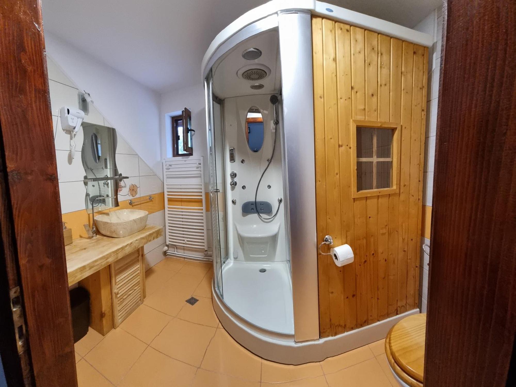 Casa Bunicului Villa Kisvist Szoba fotó